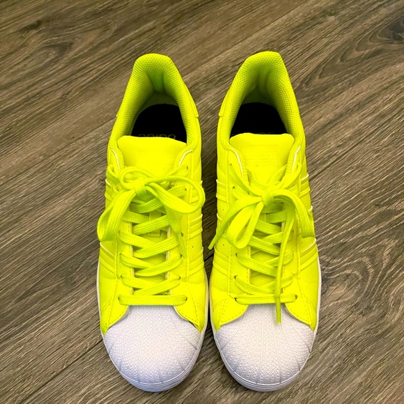 Adidas Superstar - Picture 3 of 6